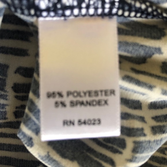 Banana Republic navy white top SP - Picture 7 of 8